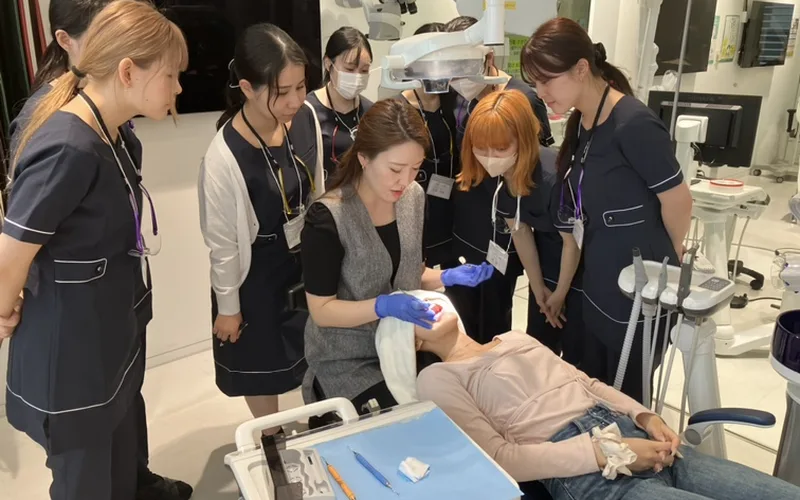 新卒研修:チェアサイド指導